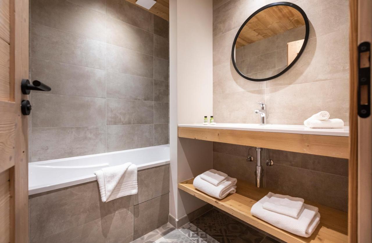 Chalet Hotelier Les Equinoxes - Val D'Isere La Daille ภายนอก รูปภาพ